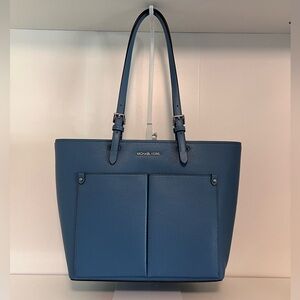 Michael Kors Jet Set Travel Medium Double Pocket Cornflower Blue Tote